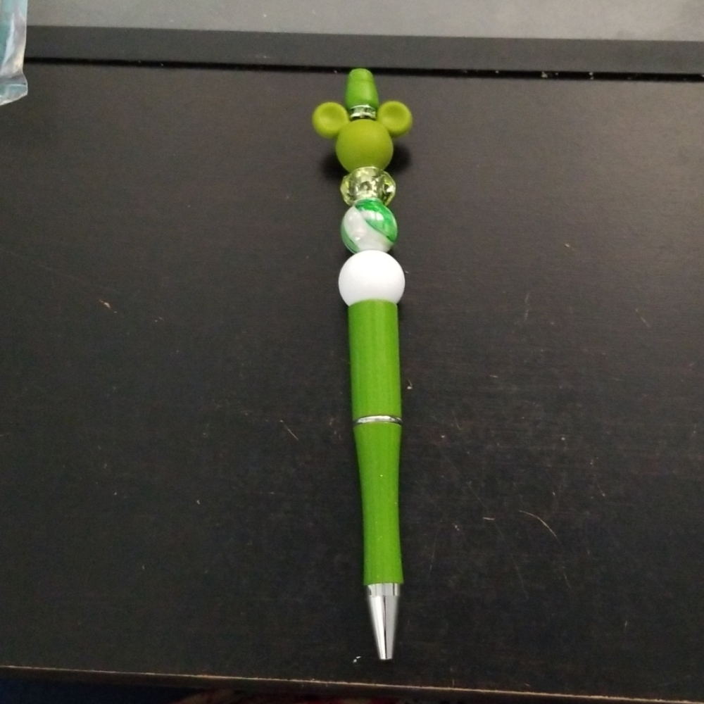 Beaded pen